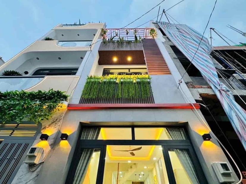 Bán nhà diện tích 34m2, giá 2,7 tỷ ở Nơ Trang Long, phường 7, Bình Thạnh