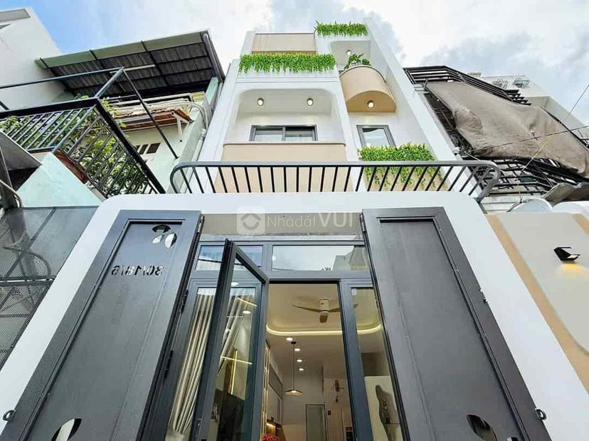 Chỉ trả trước 1,8 tỷ còn lại bank hỗ trợ nhà 43m2 Lê Quang Định, phường 7, Bình Thạnh, xây 1 trệt, 2 lầu