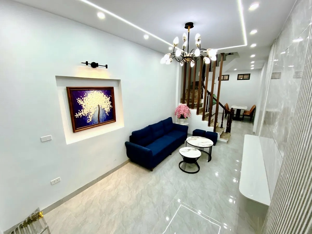 Bán nhà Định Công - Thanh Xuân - 31m2 xây 4 tầng đẹp, 4 phòng ngủ full nội thất, giá 6,9 tỷ