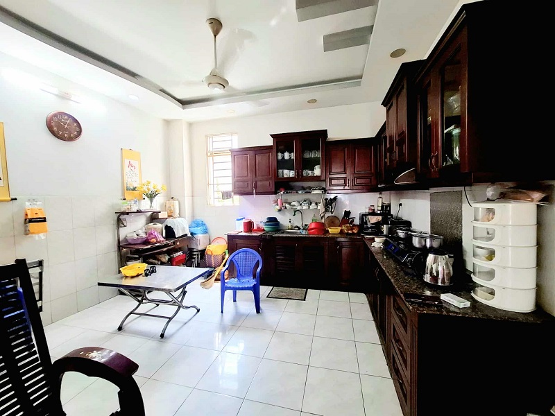 Bán nhà hẻm kinh doanh Lý Thường Kiệt, phường 9, Tân Bình, 66m2, 4 tầng, 2 mặt hẻm