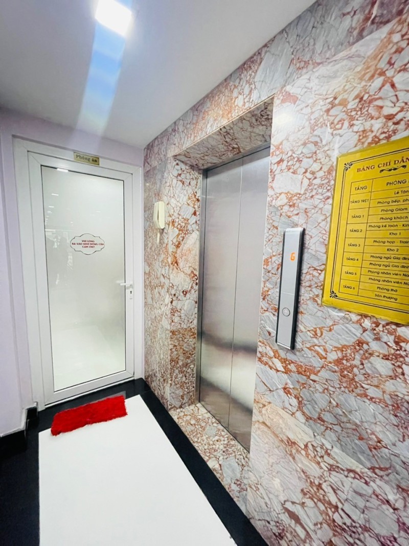 Bán nhà hẻm 6m Tô Hiến Thành, cạnh Kingdom, Đại học Bách Khoa, ngang 4.2m, 12 phòng ngủ