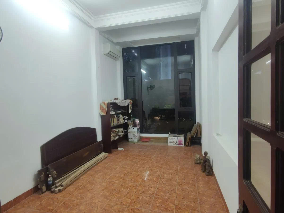 Bán gấp nhà 4 tầng đẹp mặt phố lớn Quang Trung, 36m2, mặt tiền 3m, kinh doanh sầm uất ngày đêm, giá 16 tỷ