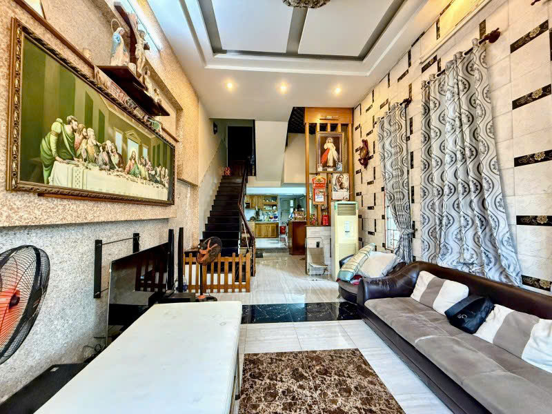 Nhà hẻm 736 Lê Đức Thọ 88m2 ngang 4.1m, 5 tầng, tặng, nội thất sát trường chỉ 9,99 tỷ