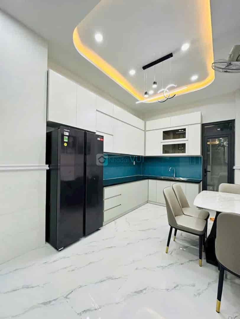 Bán nhà hẻm xe hơi 1,8 tỷ, diện tích 36.5m2 đường Chu Văn An, phường 12, quận Bình Thạnh