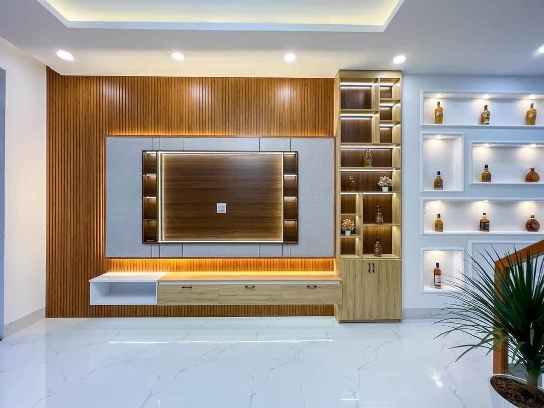 Bán nhà 1 trệt 1 lầu đẹp giá tốt – đường Lê Văn Tách, Thủ Dầu Một