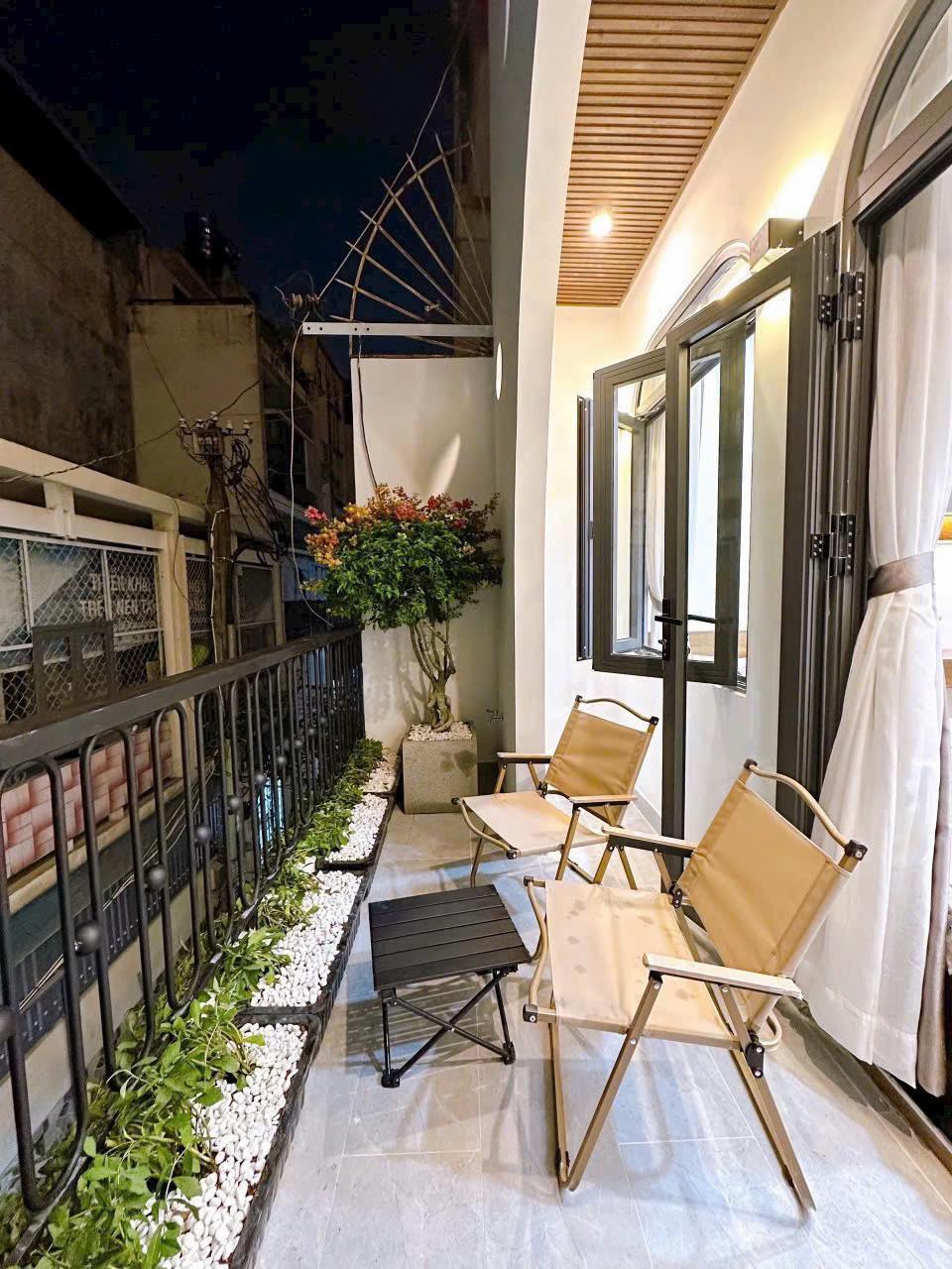 Bán nhà 1 trệt 2 lầu đẹp đường Lê Văn Tách – Thủ Dầu Một