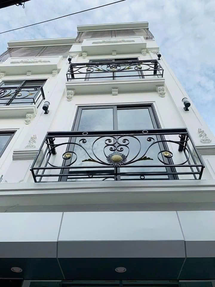 Bán nhà Song Phương, Hoài Đức 43m2 xây dựng 4 tầng, 4 ngủ. Cách 180m đến Đại Lộ Thăng Long