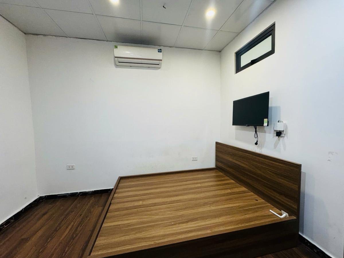 Bán tòa nhà chung cư mini đường Võ Chí Công 180m2 - 9 tầng - thang máy