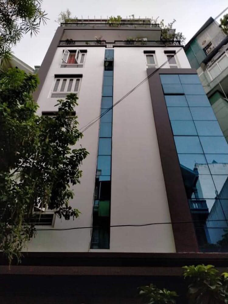 Chính chủ bán nhà phố Hoàng Quốc Việt, Cầu Giấy – Lô góc, 7 tầng thang máy – ô tô tránh