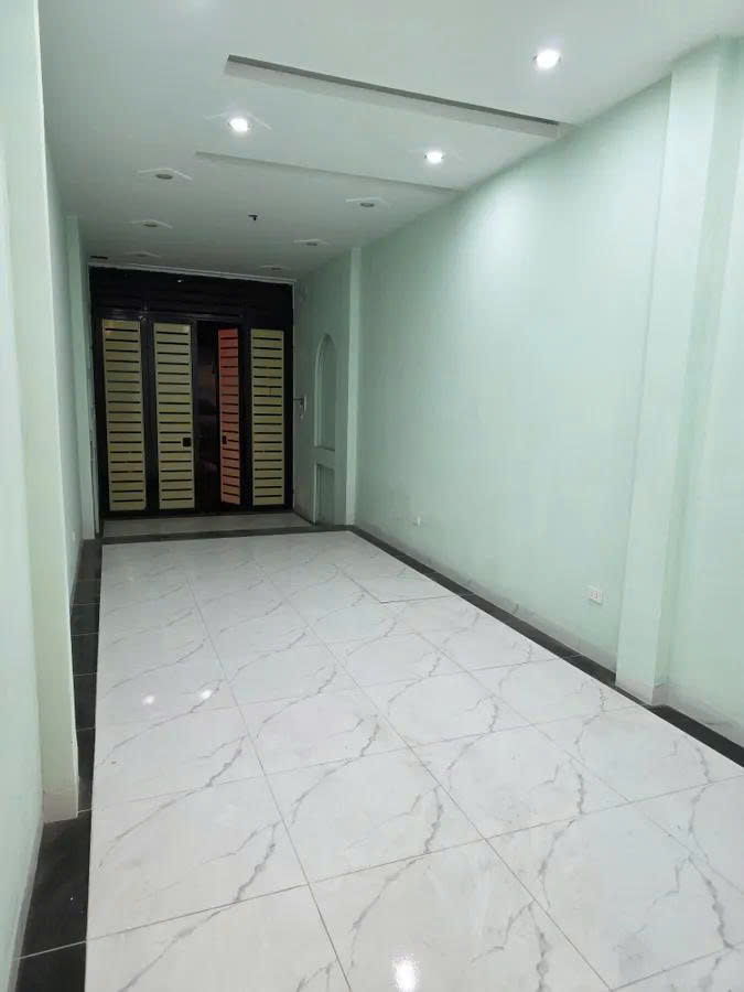 Hiếm nhà đẹp 6 tầng mặt phố Xa La, 42m2, 2 mặt tiền 3m, vỉa hè rộng, kinh doanh tốt, giá, 14.6 tỷ