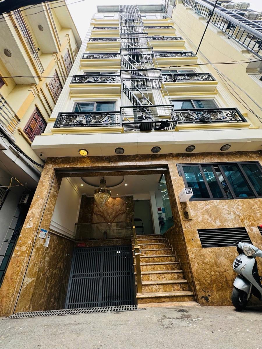 Bán tòa nhà chung cư mini đường Võ Chí Công 180m2 - 9 tầng - thang máy