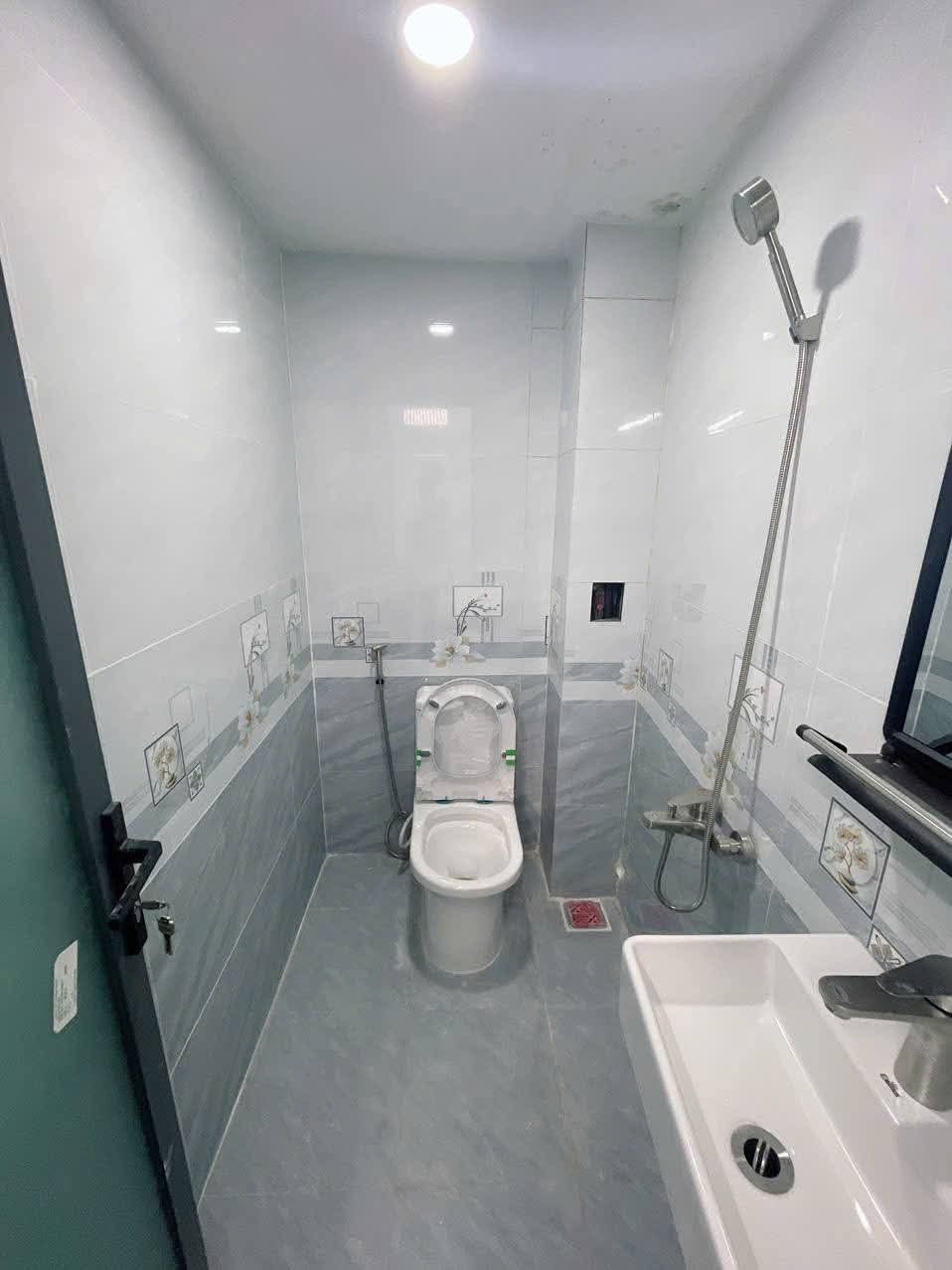 Nhà hẻm 4m Lê Văn Quới, 45m2, 3 ngủ, chỉ 4.65 tỷ, nhà mới ở ngay