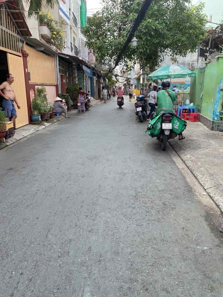 Bán gấp nhà hẻm xe hơi 154 Đường Âu Dương Lân, Phường 3, Quận 8 - Dòng tiền cực tốt - 40m2 - Giá chỉ 4.8 tỷ