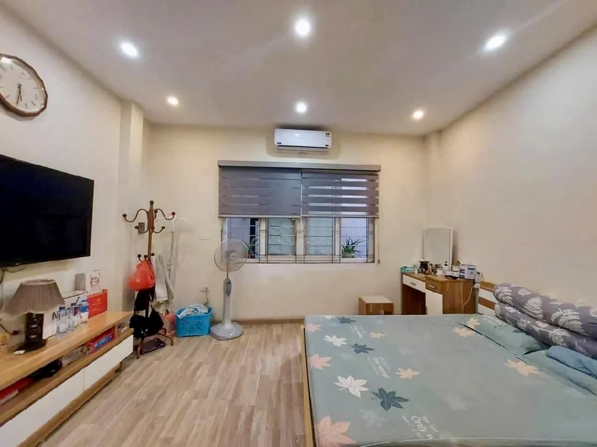 Bán nhà Đống Đa – Nhà phố Khâm Thiên 5 tầng, 3 ngủ, sổ đỏ, full nội thất, giá chỉ 7.2 tỷ