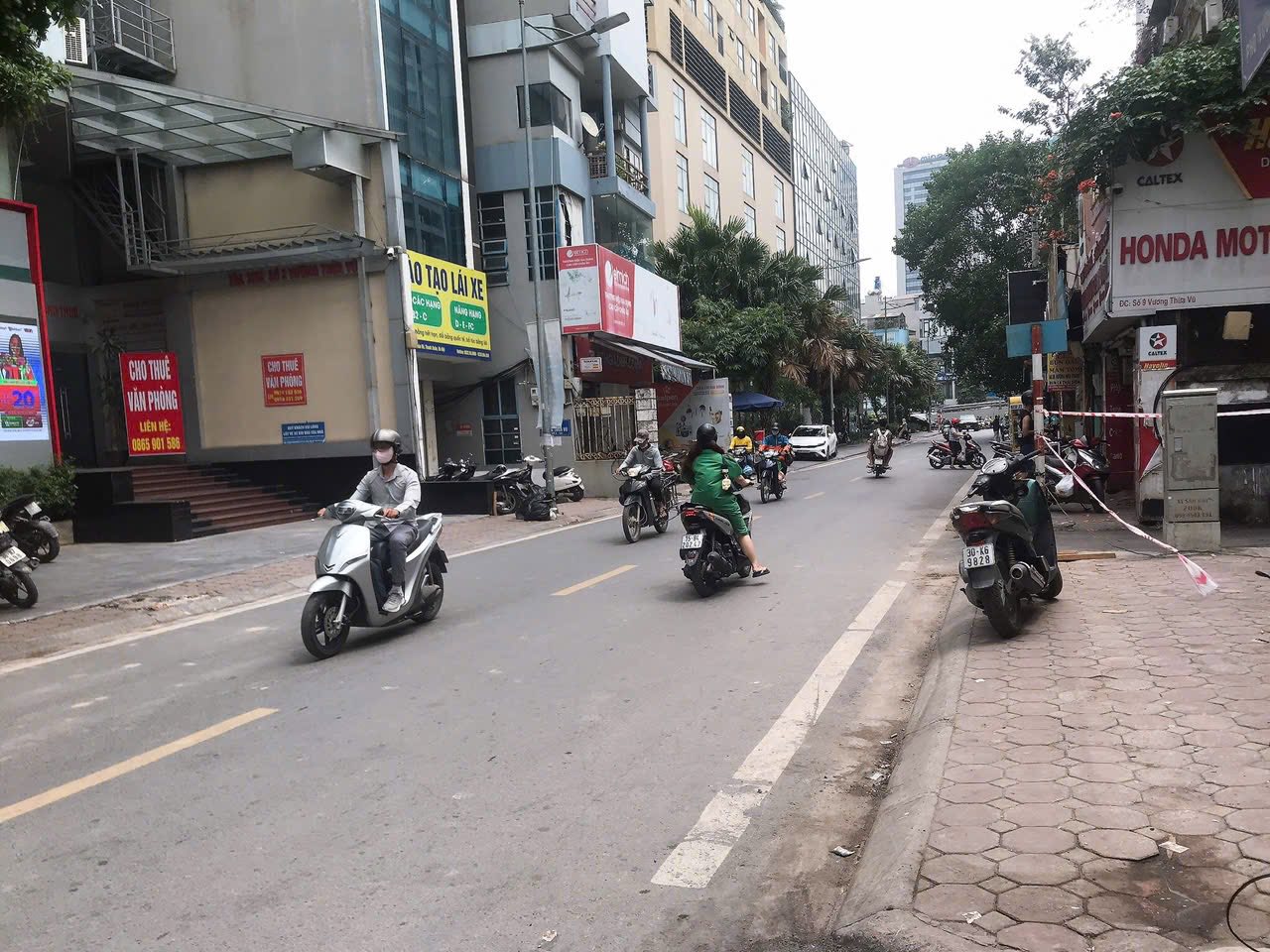 Bán nhà mặt ngõ ô tô tránh đường Vương Thừa Vũ, 100m2, 4 tầng