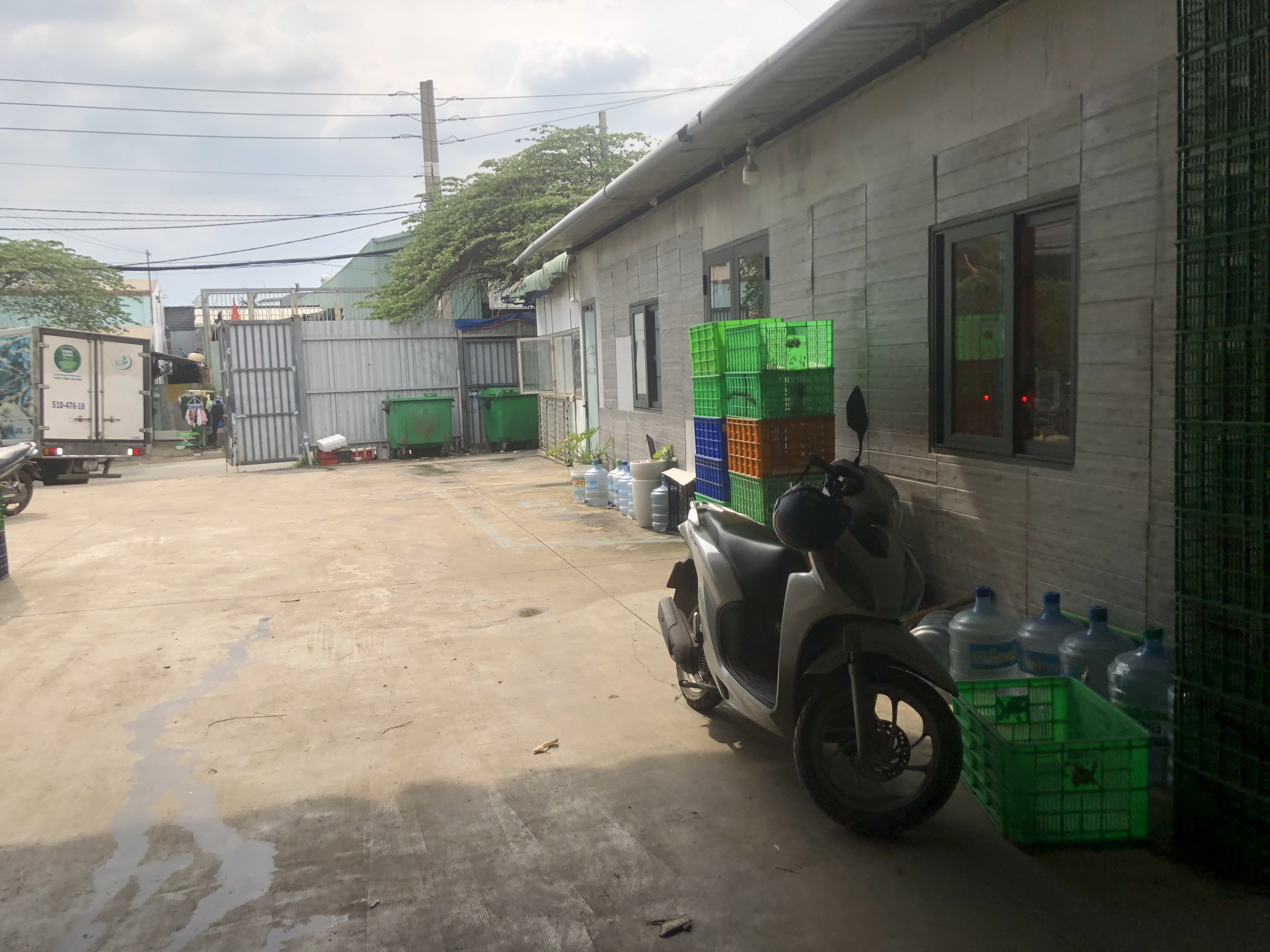 Cho thuê kho xưởng 900m2 An Phú Đông, quận 12