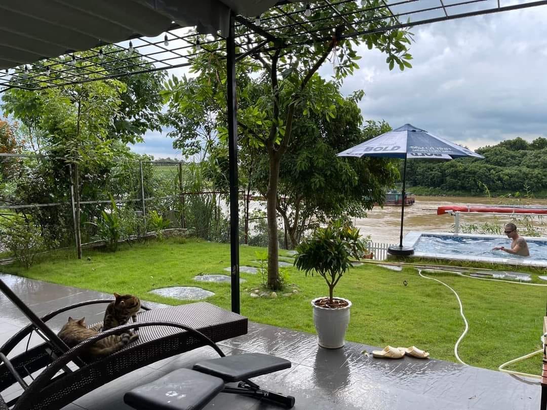 Bán biệt thự vew sông giữa lòng Hà Nội - đẳng cấp tại Long Biên quận - cuộc sống như mơ