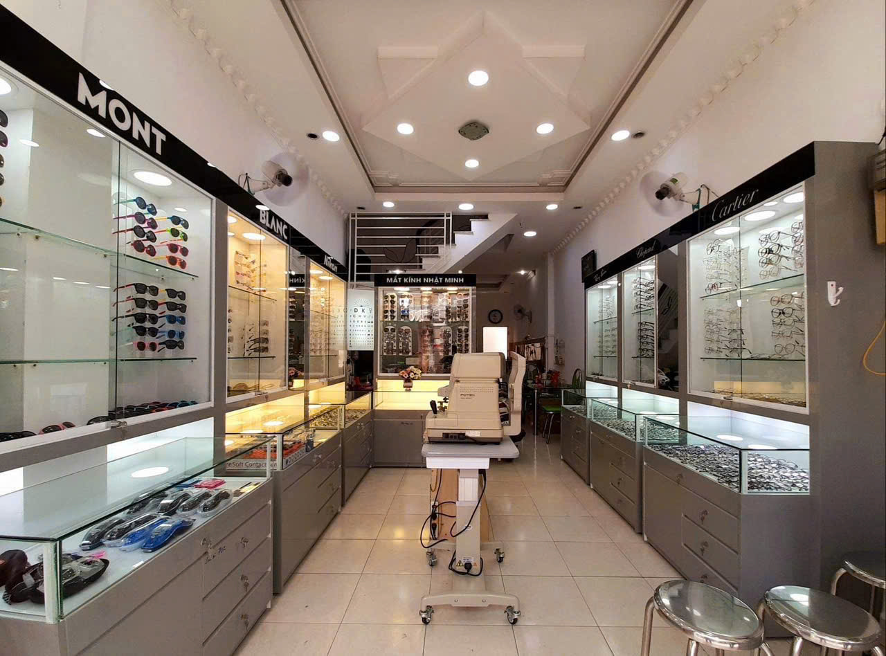 Bán rẻ nhà vị trí đẹp 3,6m x 13m, 1 trệt 3 lầu, Cách Mạng Tháng 8, Tân Bình, thành phố Hồ Chí Minh