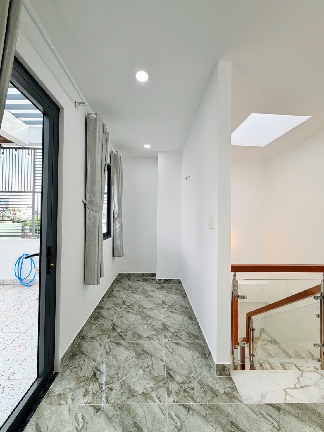 Bán nhà phố đẹp đường Nguyễn Duy Cung, phường 12, Quận Gò Vấp, Hồ Chí minh