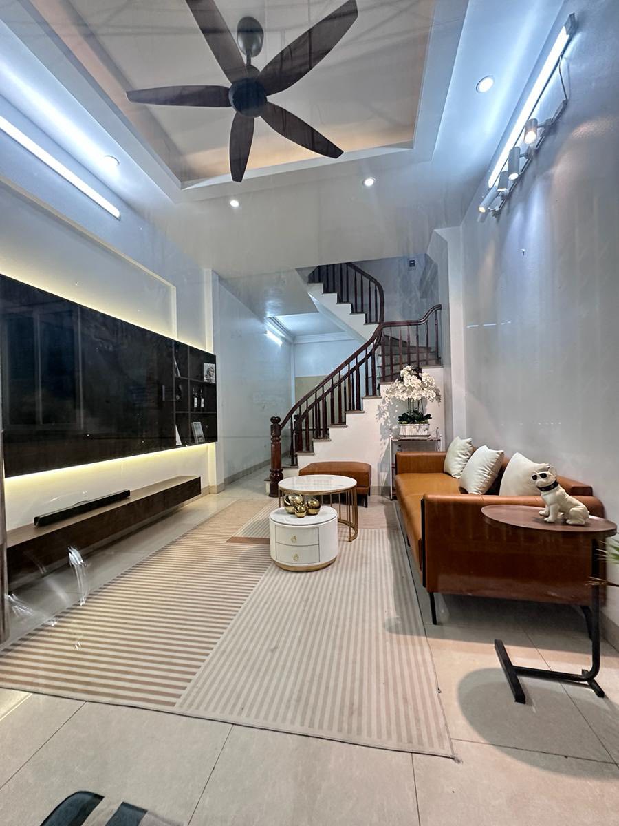 Bán nhà ngõ 118 đường Tân Triều, 40m2, 4 tầng