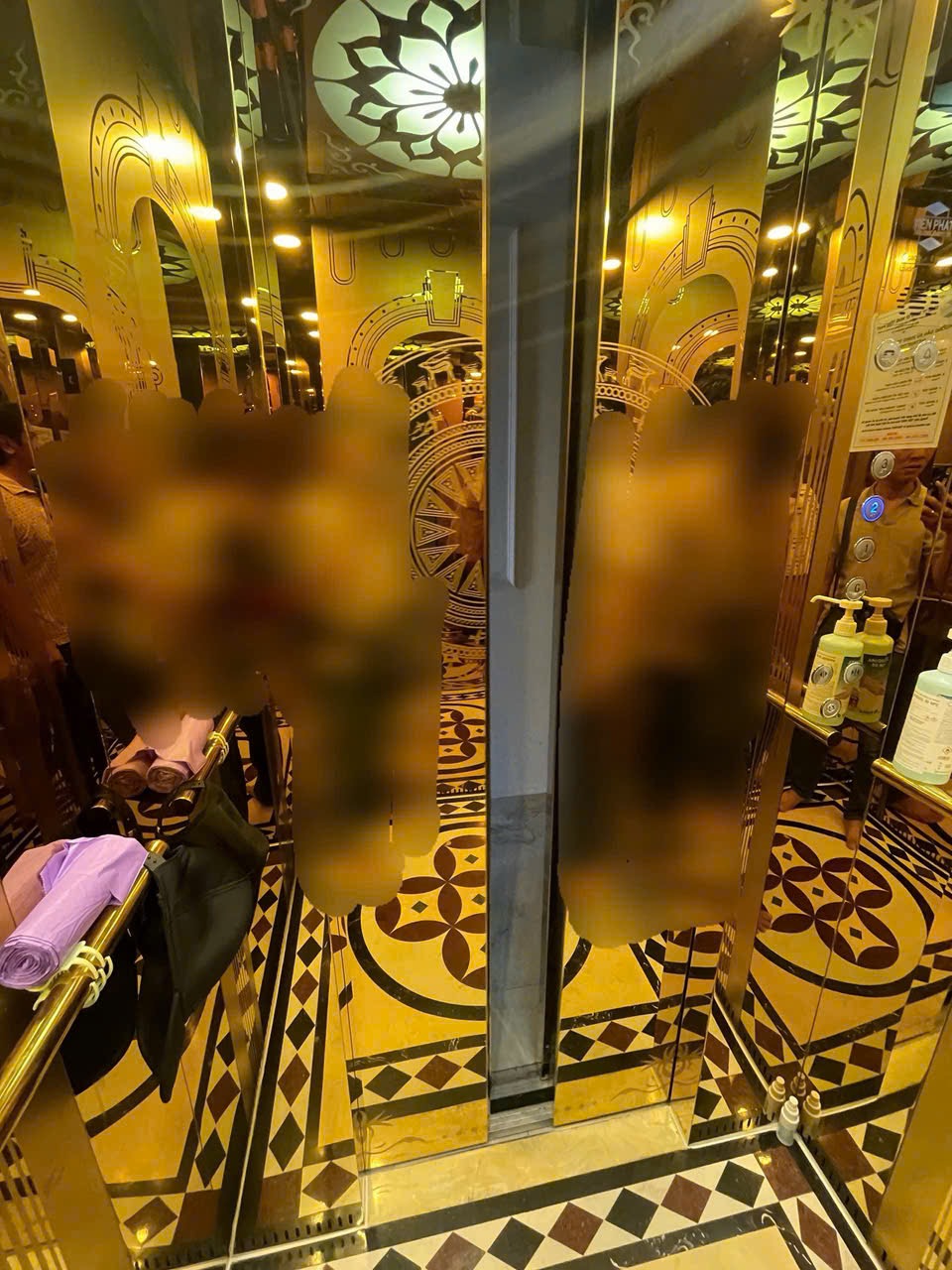 Bán nhà mặt tiền Bình Thạnh vuông vức - 4 tầng - giá tốt 15,8 tỷ thương lượng