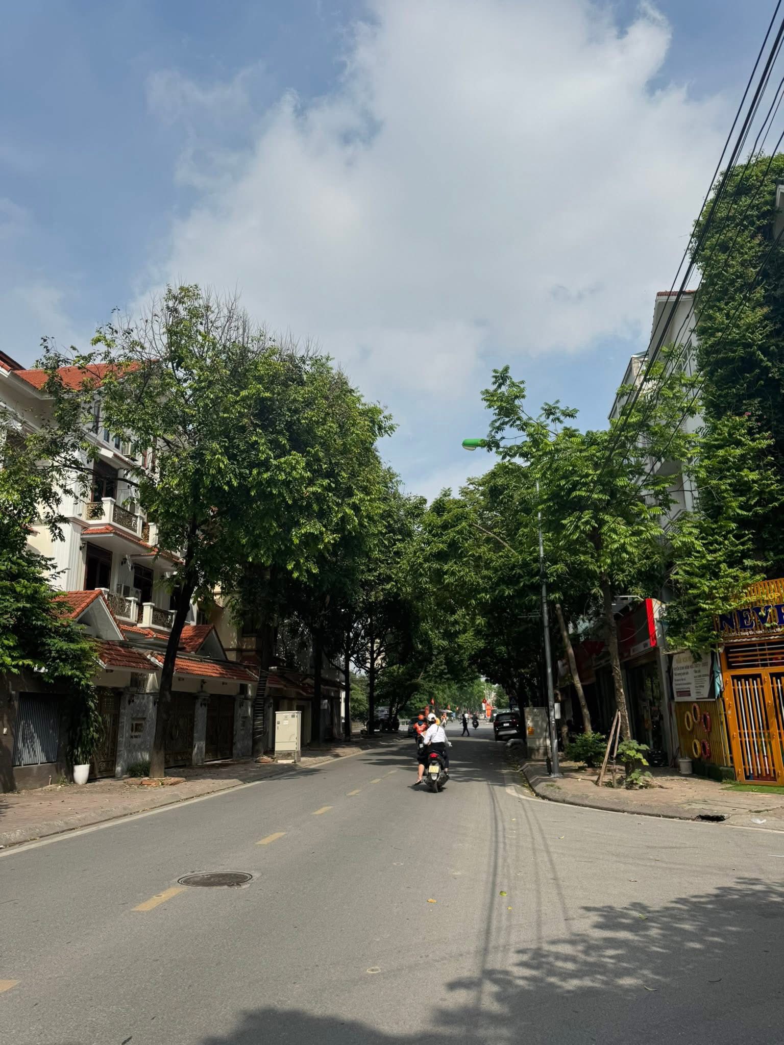 Bán đất phố Đại Linh – Trung Văn gần đường Lê Quang Đạo