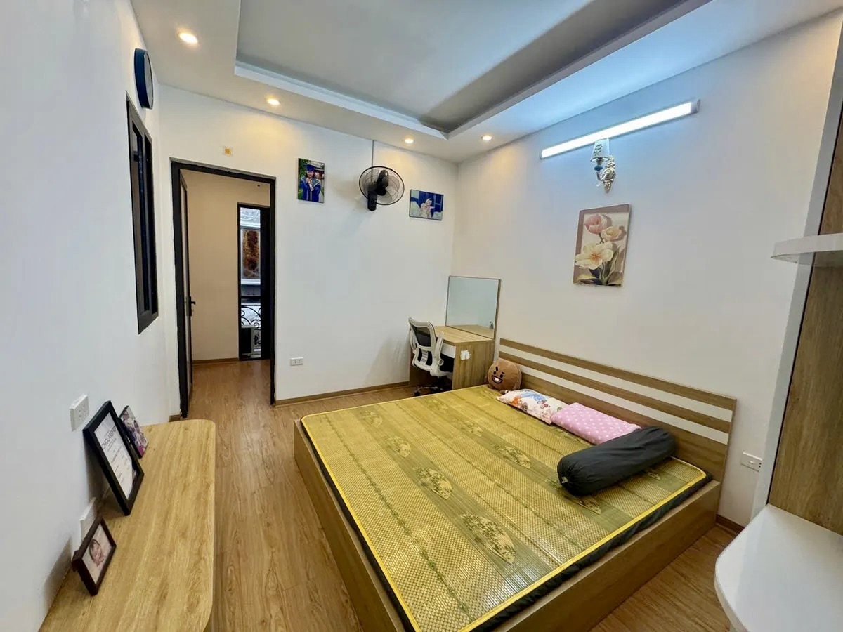 Bán nhà Đống Đa – Nhà phố Khâm Thiên 3 tầng đẹp, ở ngay, giá chỉ 8.15 tỷ