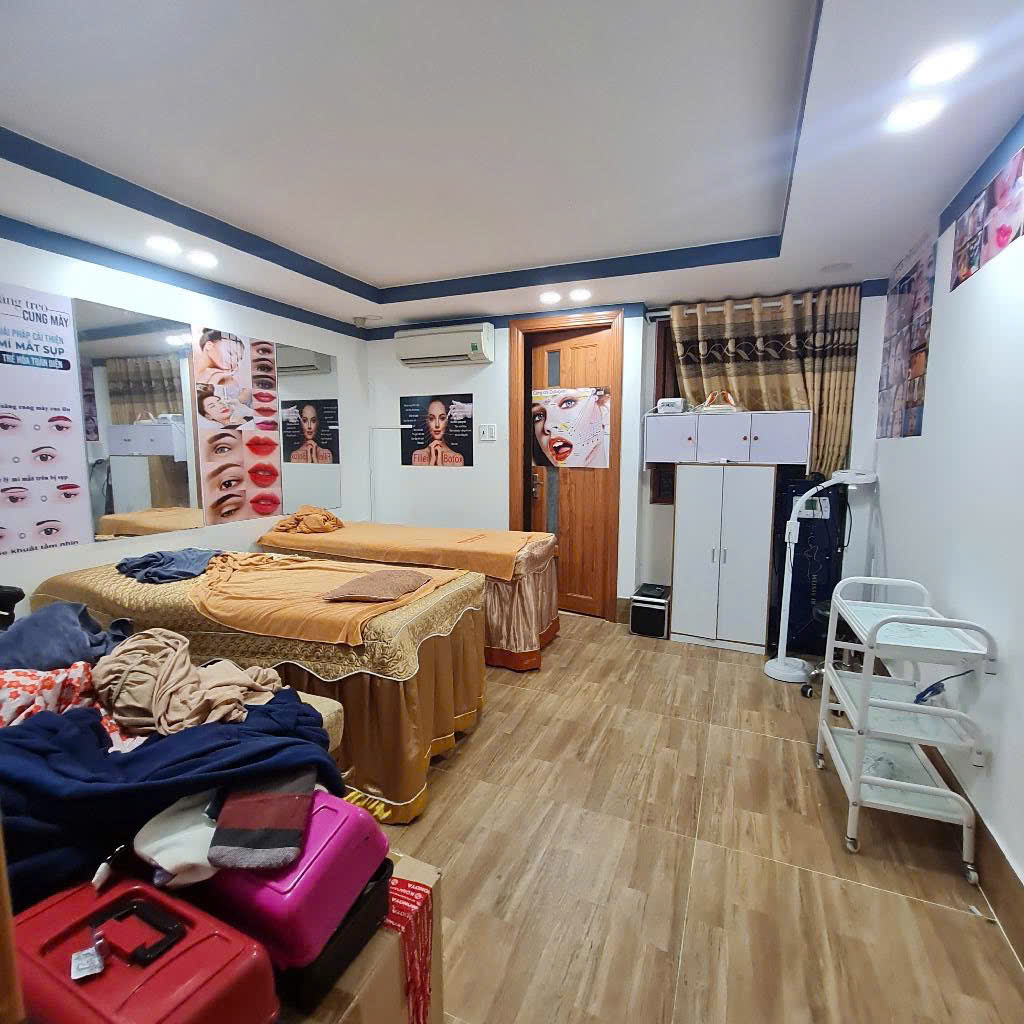 Giảm 1,3 tỷ nhà hẻm 62 Phạm Huy Thông 6 lầu có thang máy kinh doanh spa view đẹp 15,7 tỷ