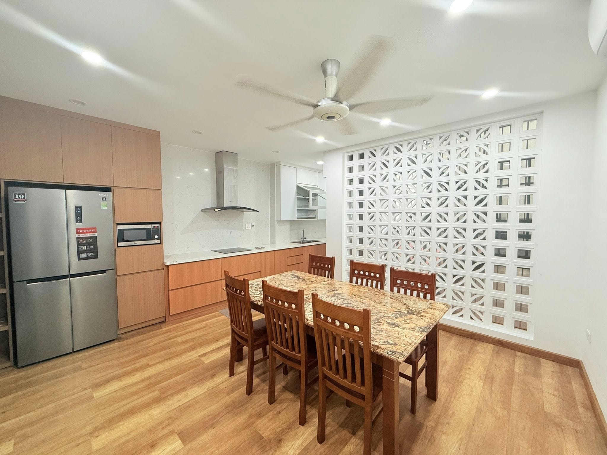 Chính chủ bán nhà Xuân La – Tây Hồ – 2 thoáng trước sau – 5 tầng thang máy