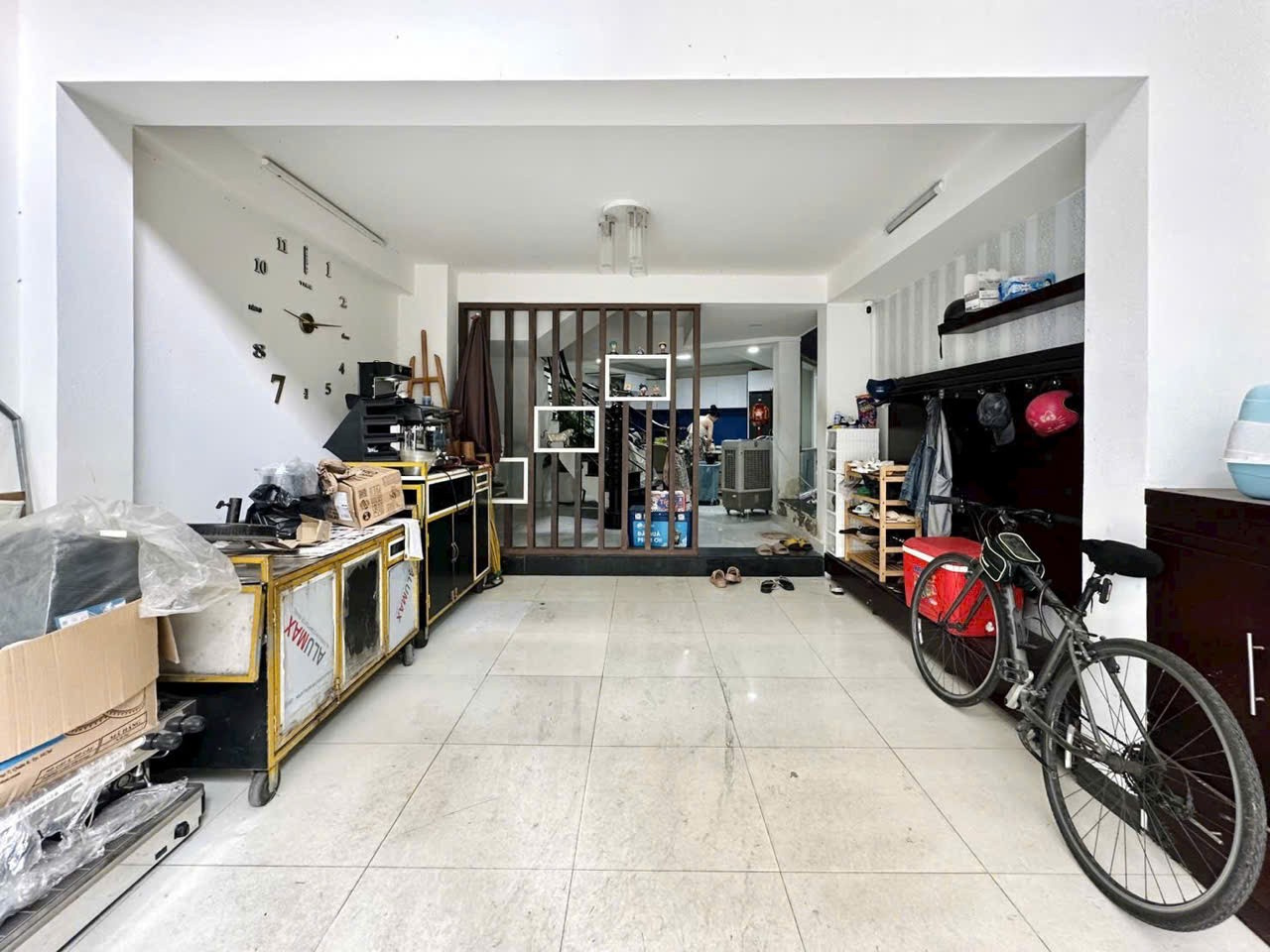 Bán nhà 5 tầng Hoàng Hoa Thám, Bình Thạnh xe hơi vào tận cửa, diện tích 65m2, giá bán 9,9 tỷ