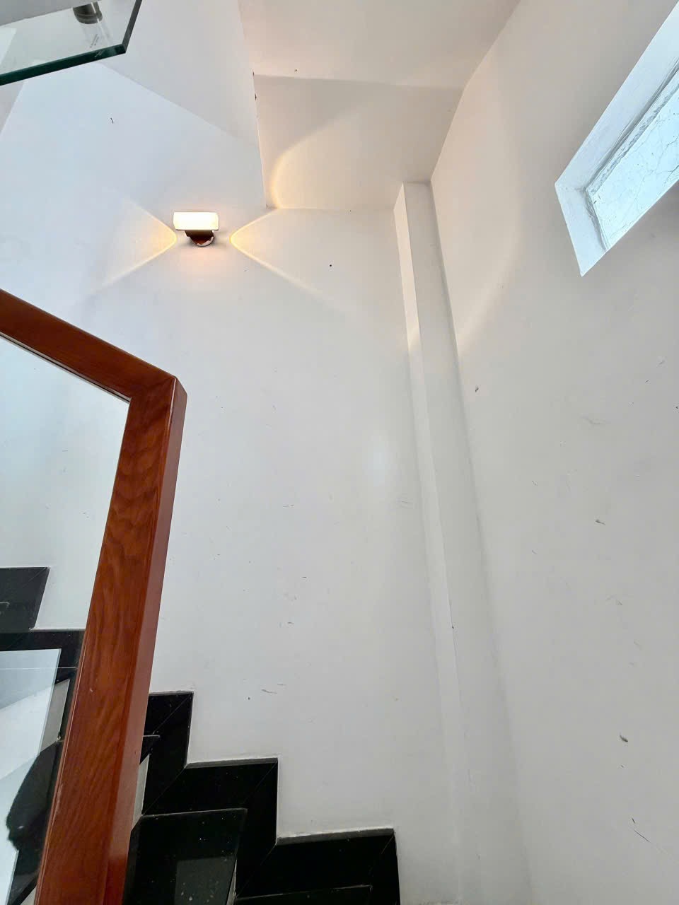 Lên sóng nhà hẻm xe tải 4 tầng Nơ Trang Long, Bình Thạnh giá rẻ 5.45 tỷ thương lượng