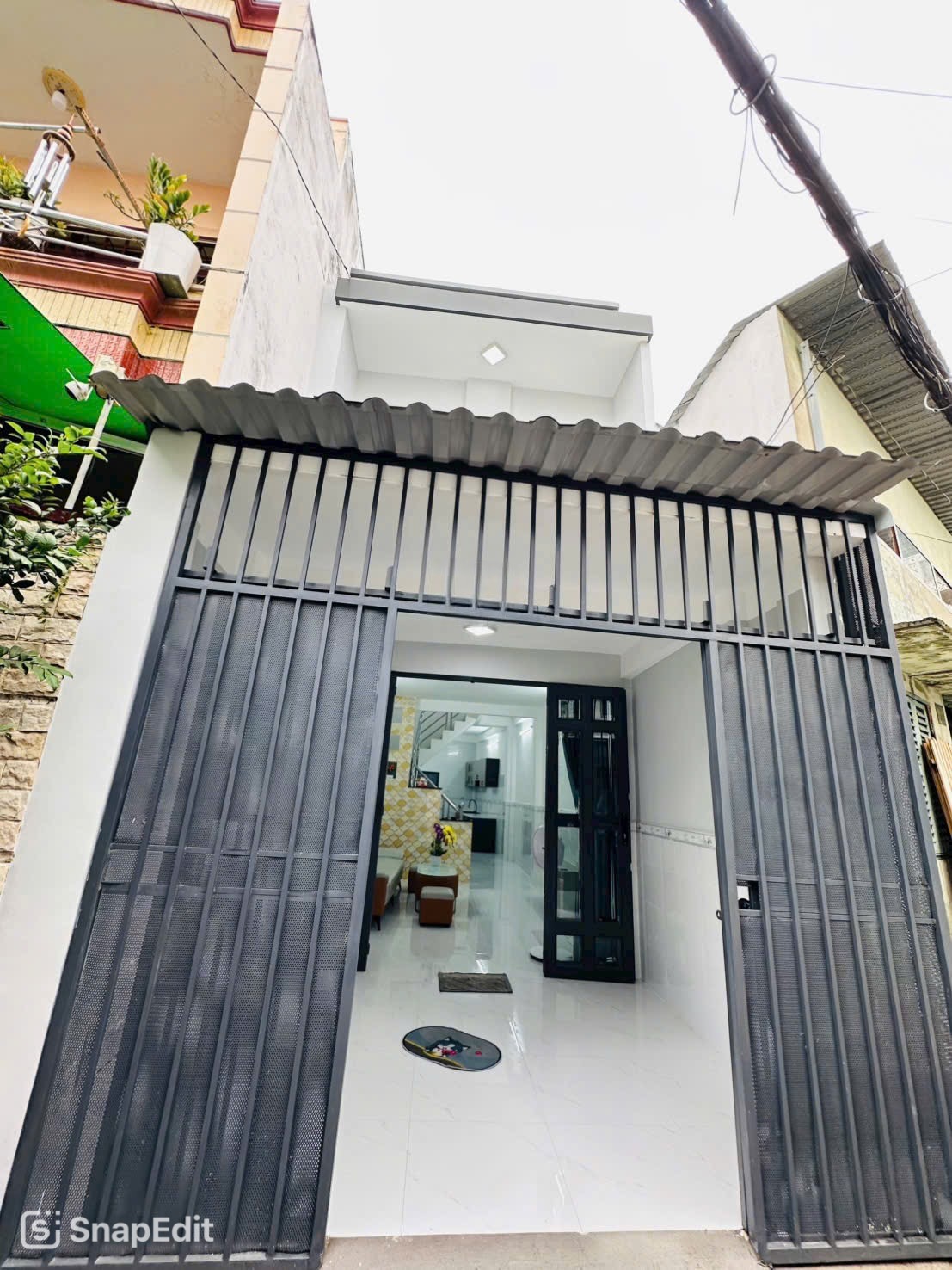 Bán nhà giá rẻ ngay chợ Bà Chiểu, Bình Thạnh - 3 tầng, 40m2 - tặng nội thất - giá 6,6 tỷ còn thương lượng