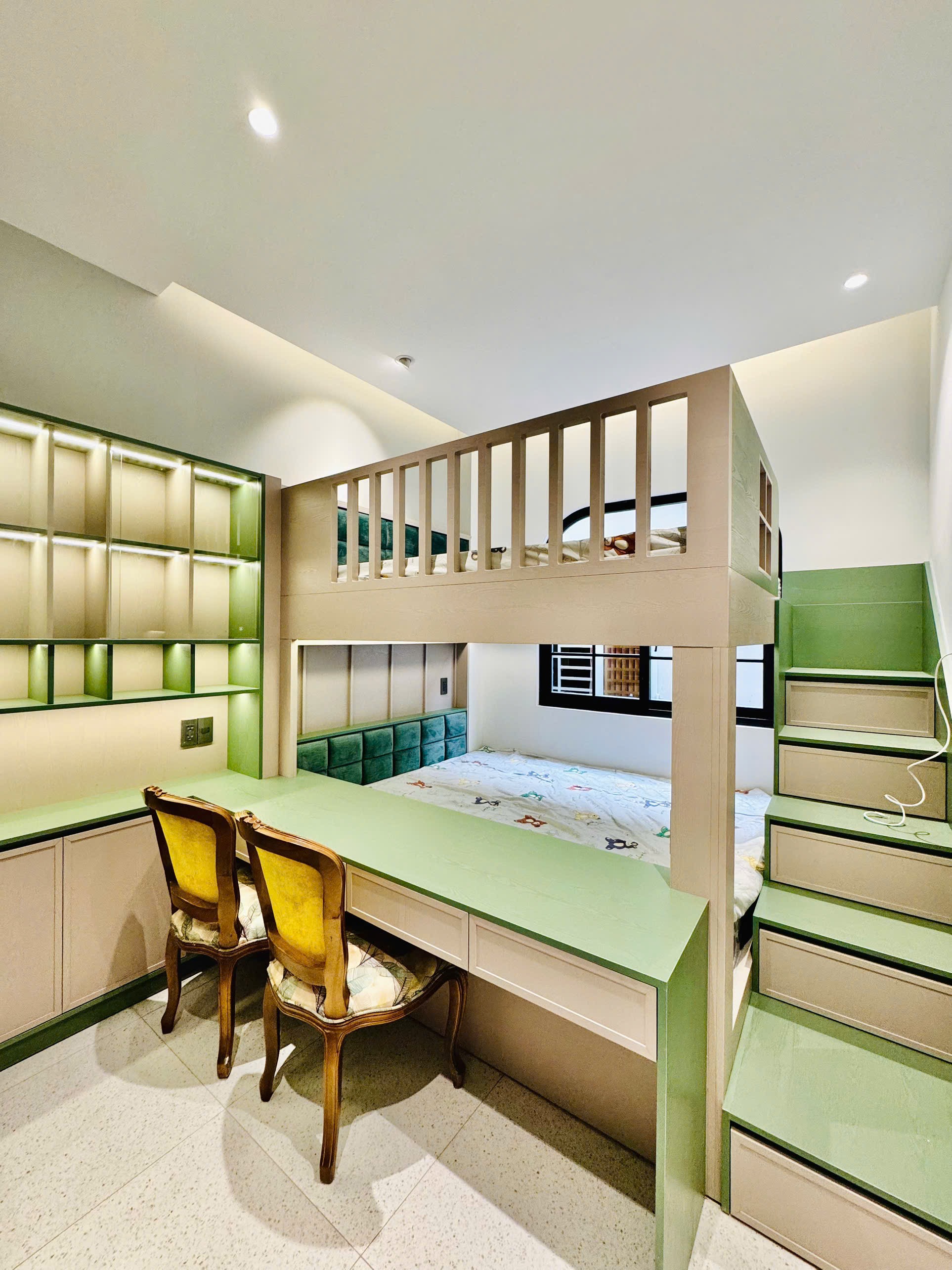 Bán nhà Hoàng Hoa Thám, phường 6, Bình Thạnh