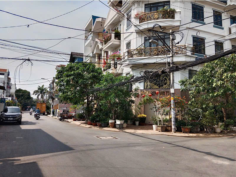 Bán nhà 4 lầu đi bộ tới Công viên Làng Hoa, hẻm 347 Lê Văn Thọ, ngang 4.5m 81m2 sổ A4, 9 tỷ hơn