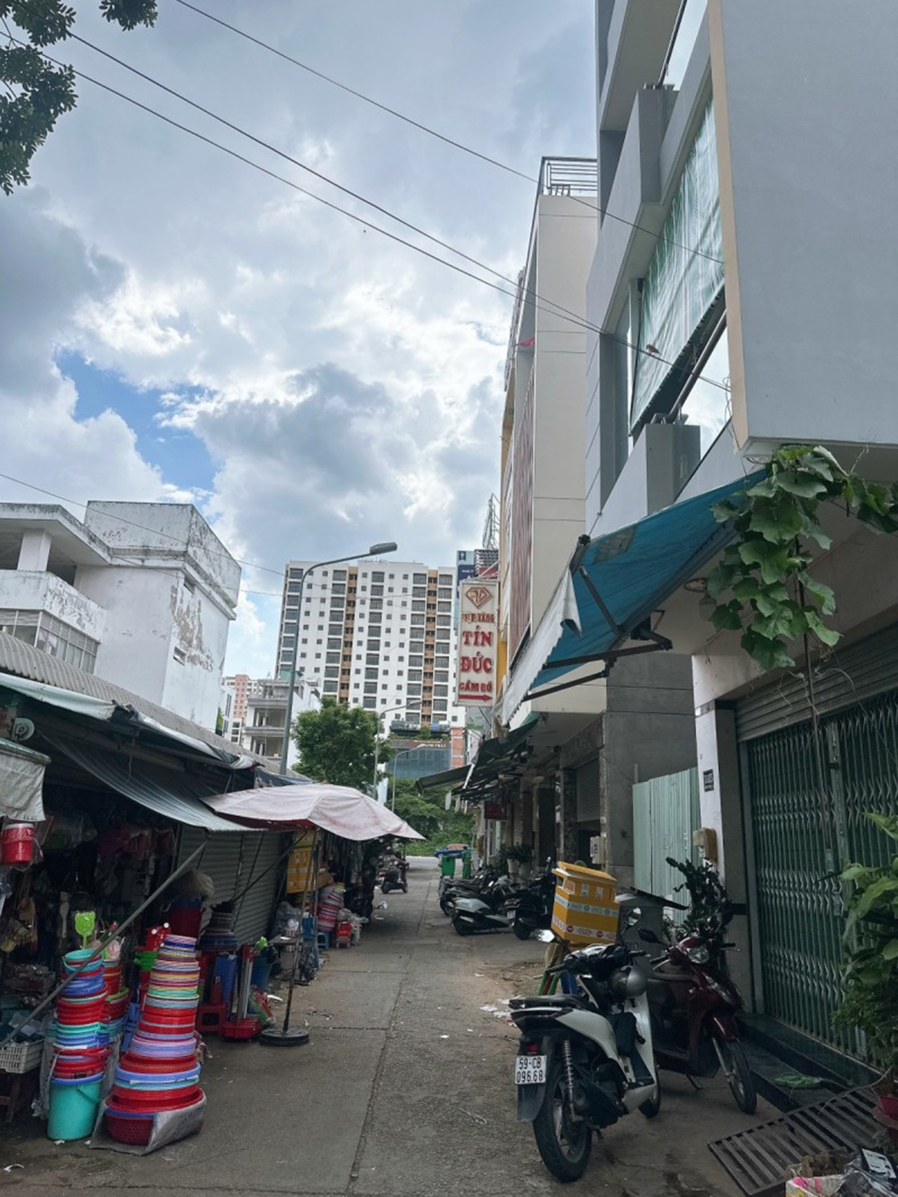 Bán nhà mặt tiền đường số Mai Chí Thọ, đối diện chợ, ngang 5m, đang có sẵn hợp đồng cho thuê