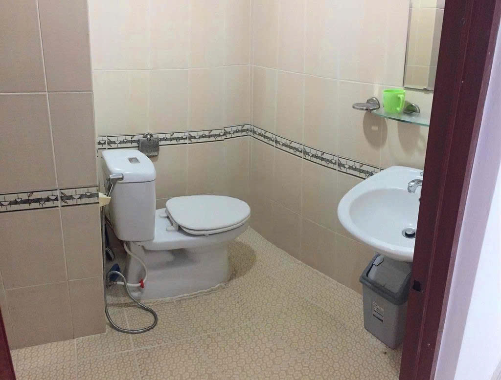 63A Cô Giang, phường 1, Phú Nhuận (3,2mx9m), 5 tầng, 4 phòng ngủ, 5wc hiện đại, giá 20 triệu tháng