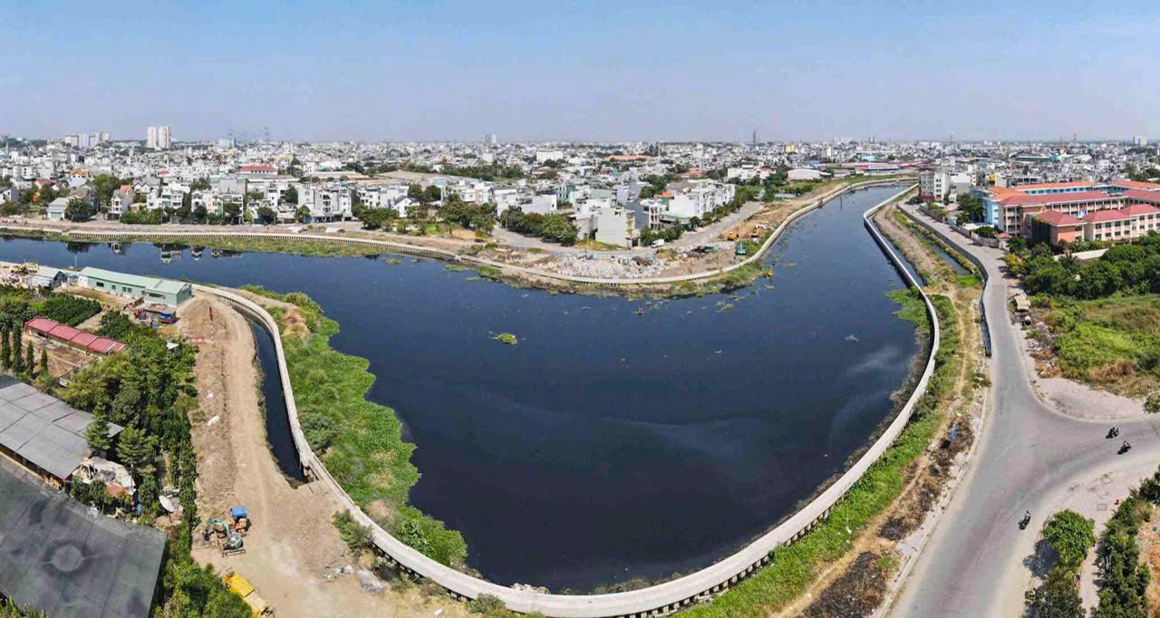 Duy nhất lô đất mặt tiền view sông Vàm Thuật - Tựa sơn hướng thuỷ - 4,5x17m công nhận 72m² - Giá hot nhỉnh 10 tỷ