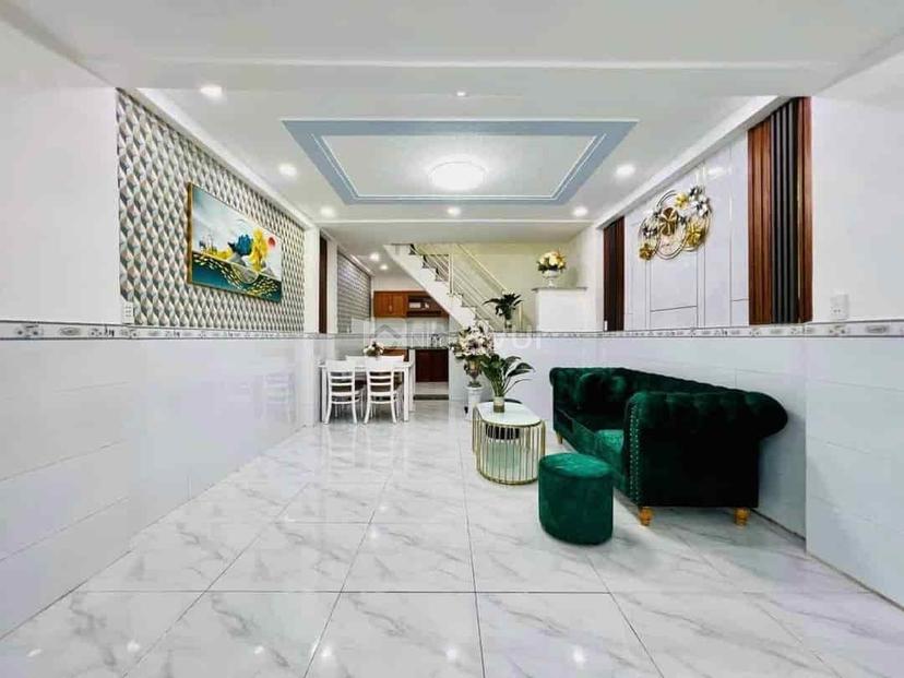 Bán nhà 33m2 Chu Văn An, phường 12 Bình Thạnh. Sổ hồng riêng, đang cho thuê