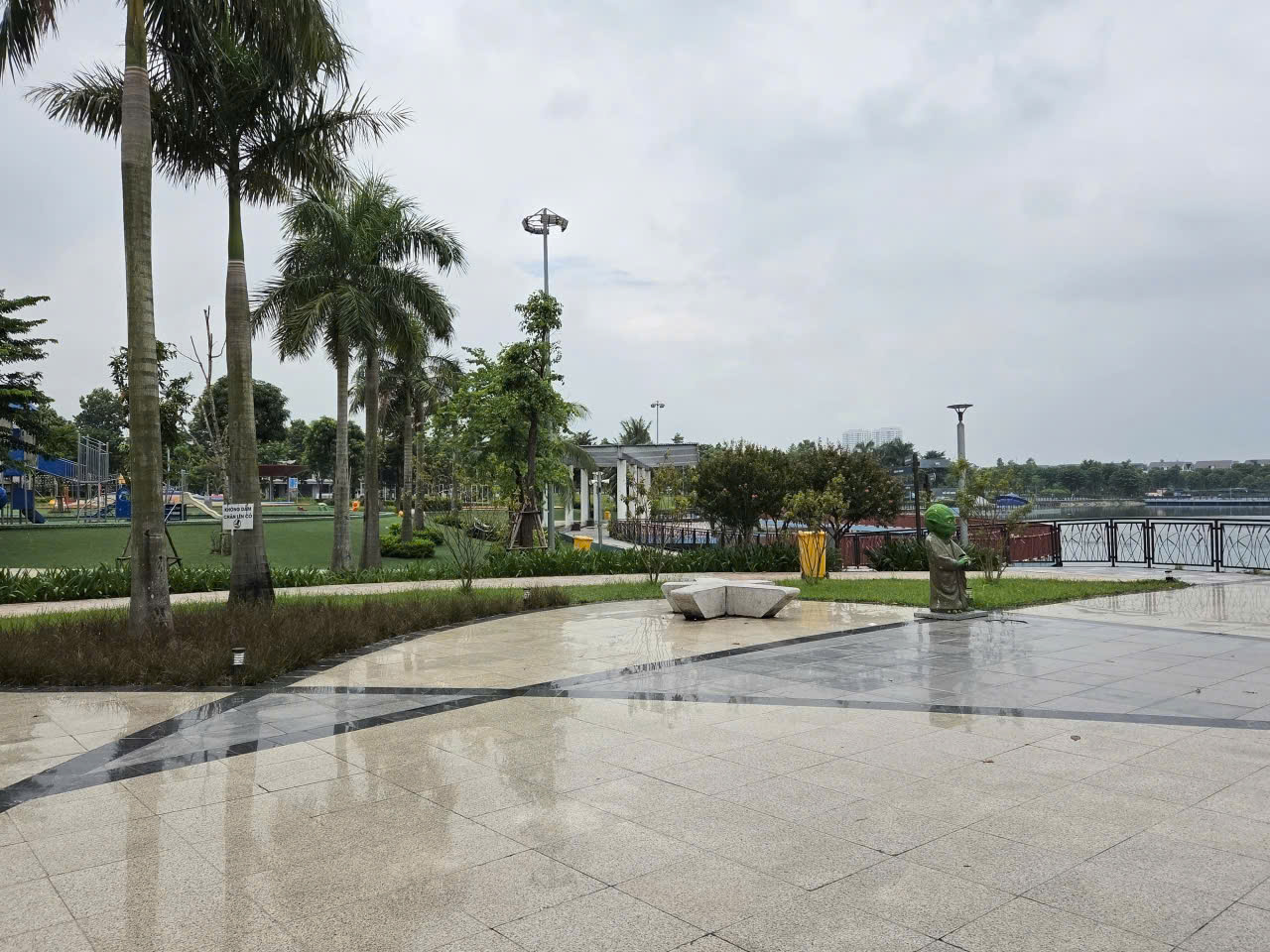 Bán nhà liền kề An Hưng – lô góc 2 mặt tiền – kinh doanh – sổ đỏ vuông đẹp