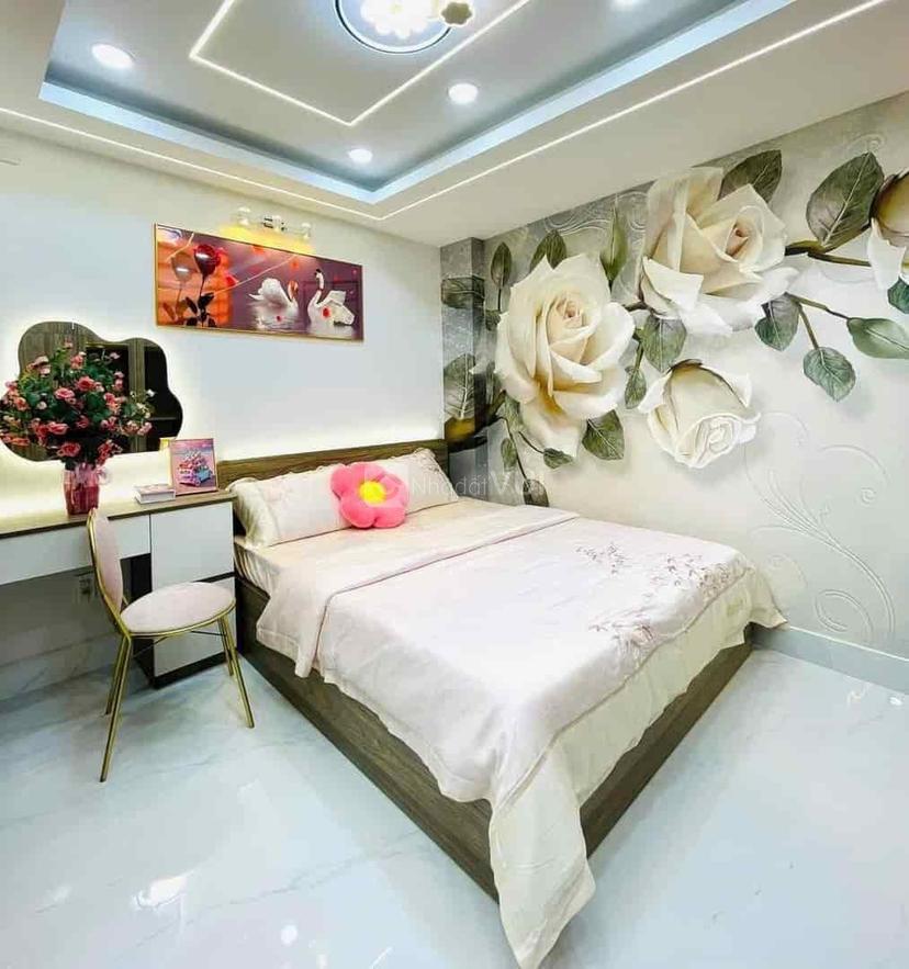 Nhà nằm ngay vị trí đẹp Sư Vạn Hạnh, phường 12, quận 10, giá 3,05 tỷ