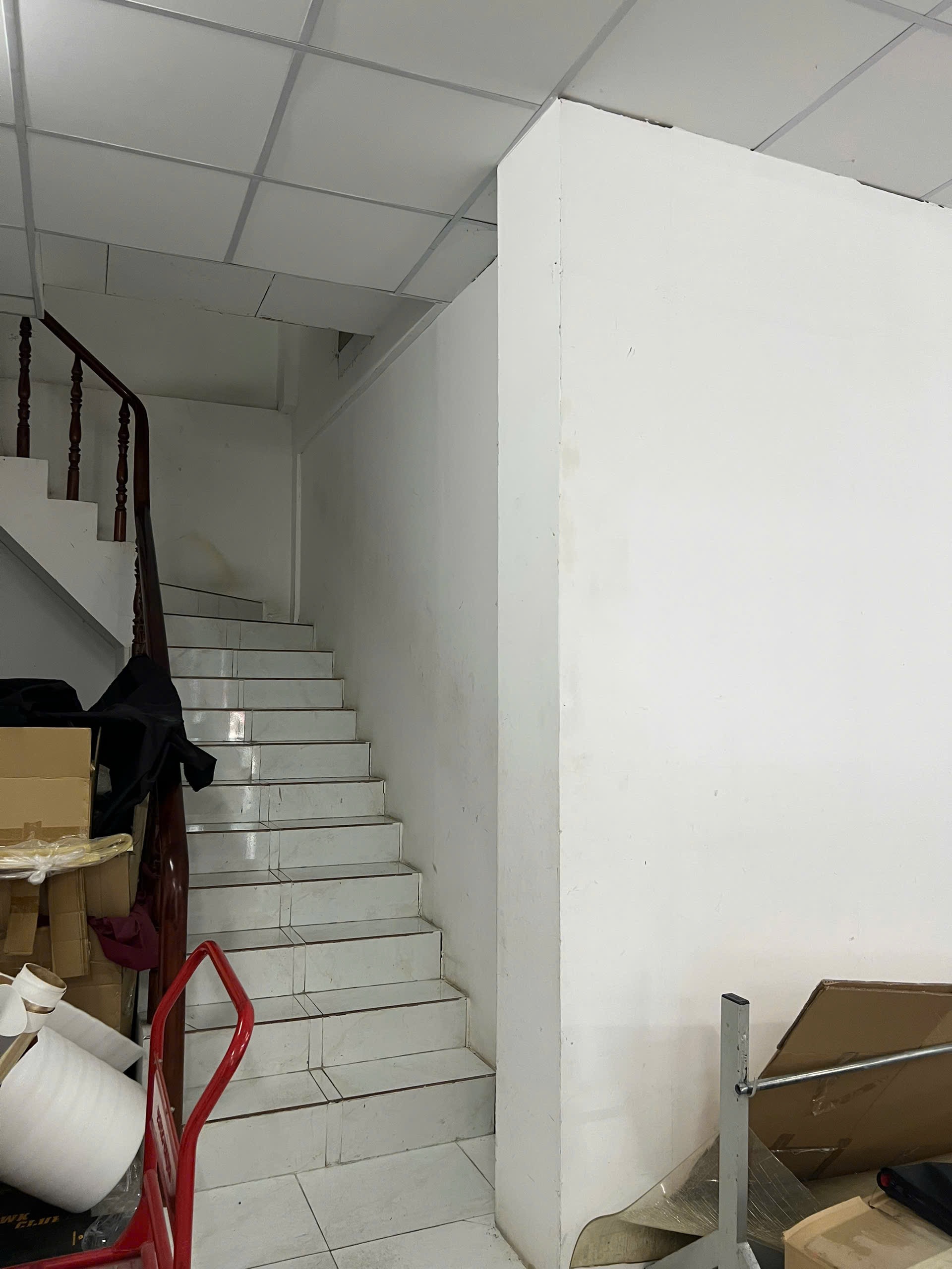 Cho thuê kho xưởng 2300m2 Hà Huy Giáp, quận 12