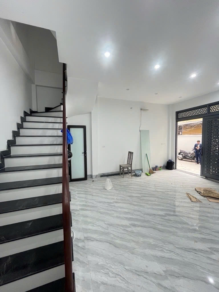 Văn Quán, phân lô 35m2 5 tầng new mặt tiền rộng, 11,5 tỷ, mua là có 25 triệu/tháng