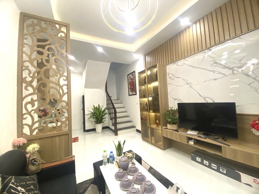 Bán nhà xây mới 28m2, 5 tầng, phố An Hòa Trần Phú, nội thất sịn sò, 5m ô tô tránh, ga Phùng Khoang