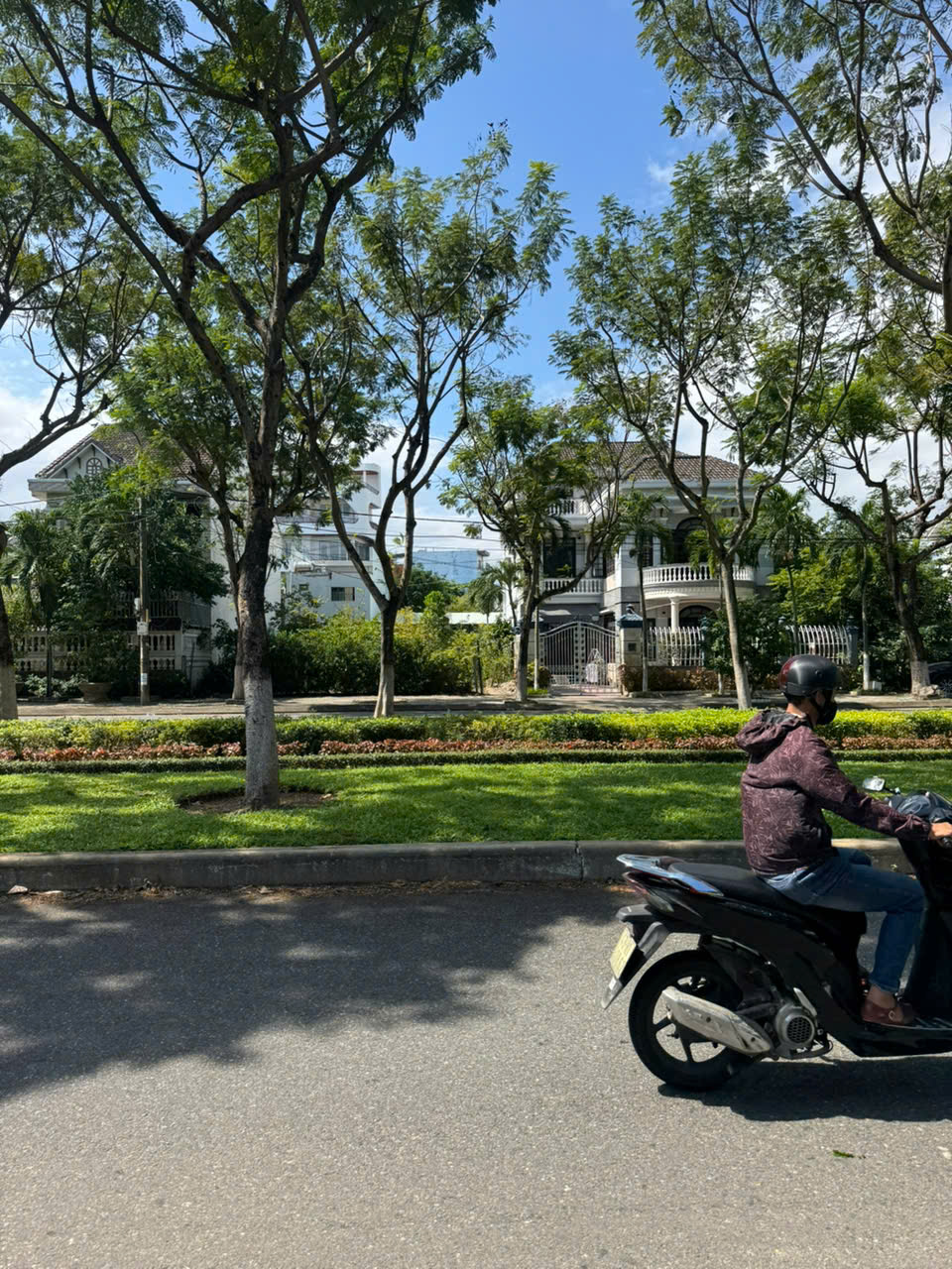 Bán 90m2 đất 233 An Dương Vương hướng Tây, kề Sông Hàn, Mỹ An, Ngũ Hành Sơn, giá 11,8 tỷ