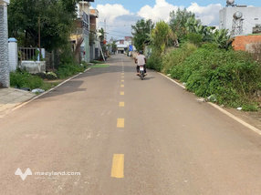 Mặt tiền tăng bạt hổ, trung tâm Đức Trọng, Lâm Đồng, khu sầm uất