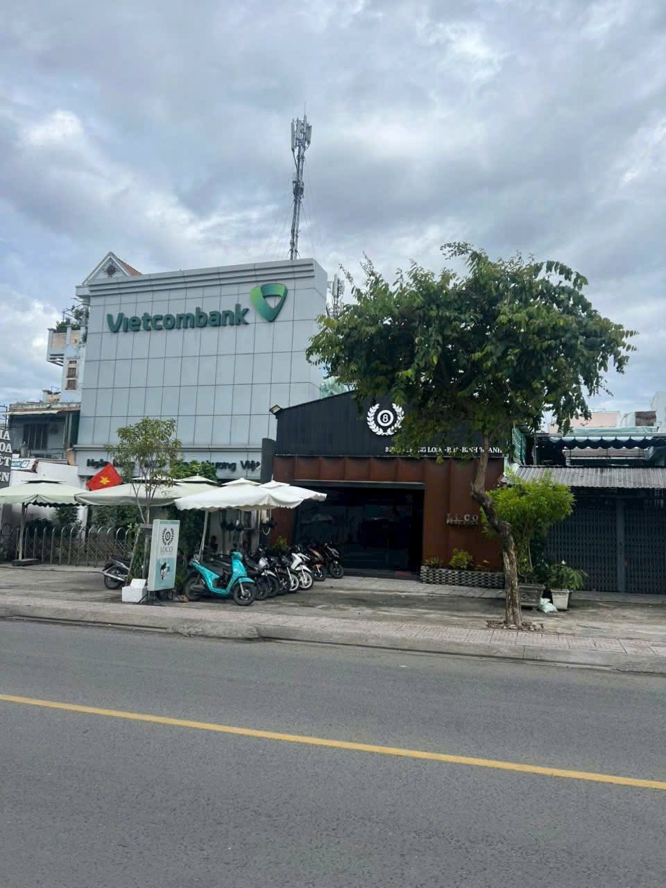 Bán đất mặt tiền Nơ Trang Long Quận Bình Thạnh giá 120 tỷ