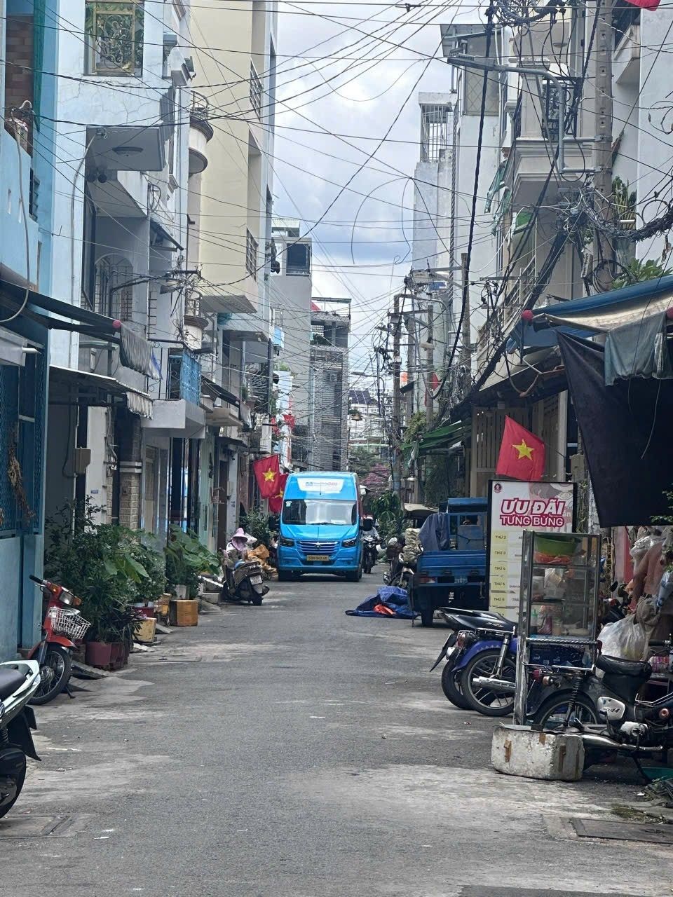 Hẻm 6m Khuông Việt gần Đầm Sen, 75m2 nở hậu, tiện xây mới, chỉ 7,9 tỷ