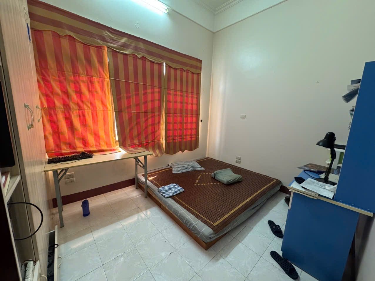 Bán nhà phân lô VIP phố Quan Nhân ô tô tránh, 2 mặt thoáng, 4 tầng giá 17,5 tỷ