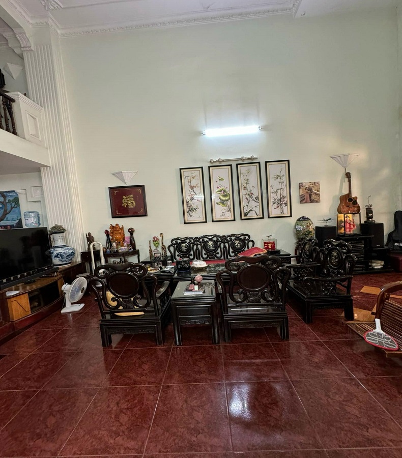 Bán biệt thự Cộng Hoà, phường 4, Tân Bình, 231m2, 3 tầng, ngang 7,6m, đẹp tuyệt, cực rẻ