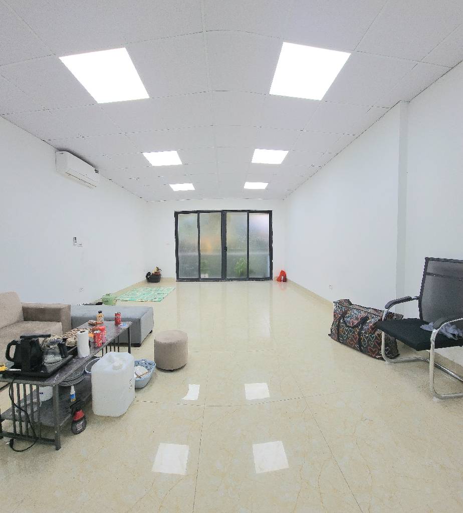 Siêu phẩm liền kề - vỉa hè - 2 mặt thoáng trước sau - đẹp không tì vết - ô tô tránh - dừng đỗ chạy vòng quanh